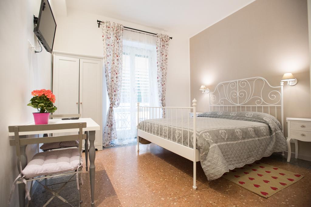 La Chiave Di Roma Bed & Breakfast Ruang foto